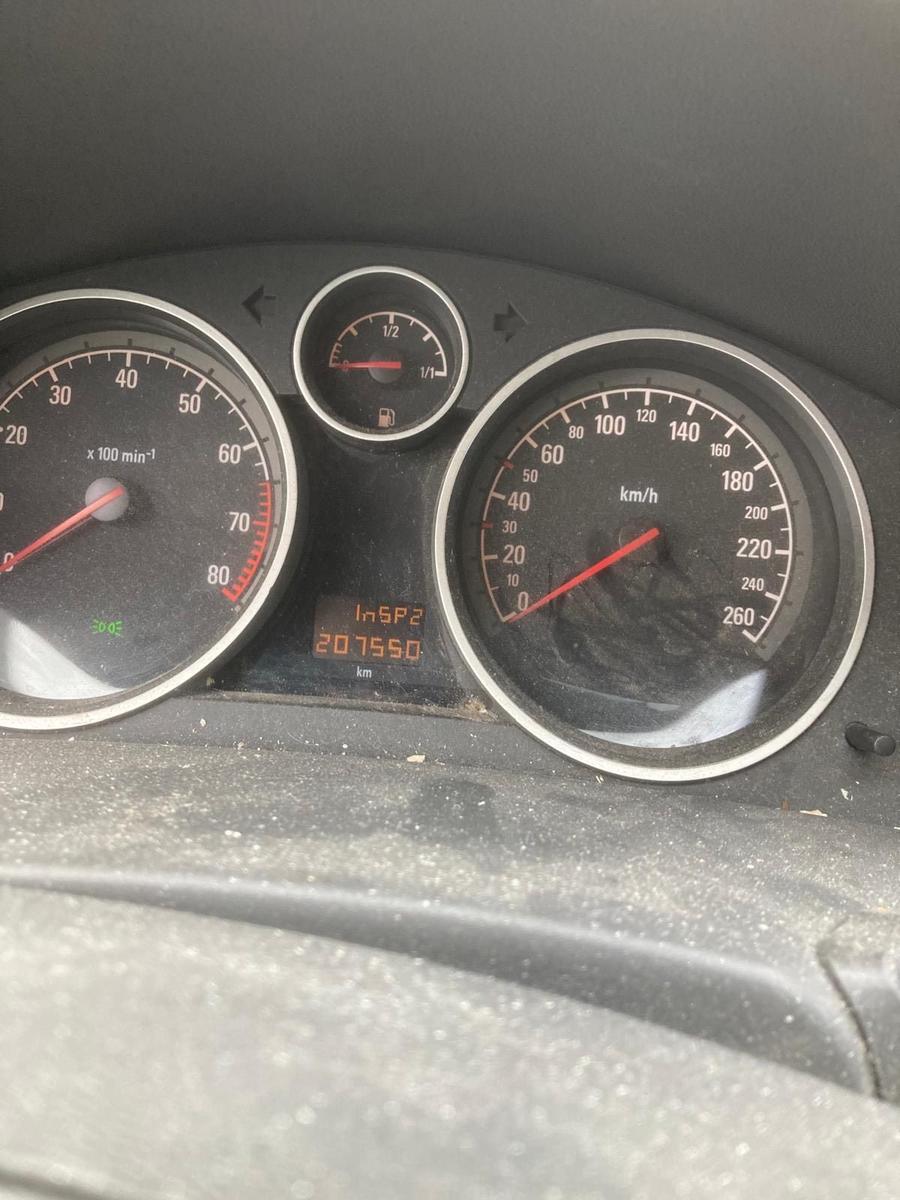 Opel Astra 2008 — photo 7