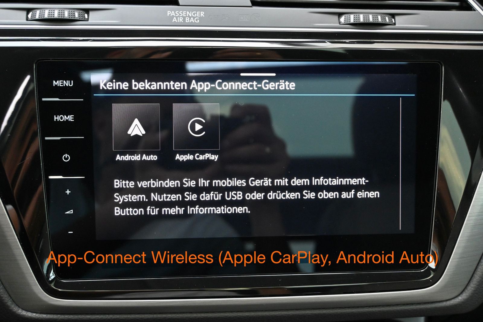 Fahrzeugabbildung Volkswagen Touran 1.5 TSI DSG °ACC°AHK°PANO°STHEIZ°DYNAUDI°
