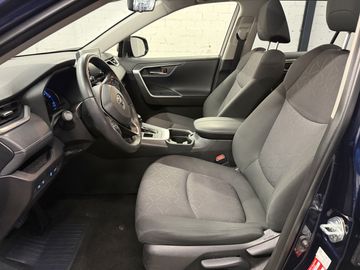 Toyota RAV 4 - 8
