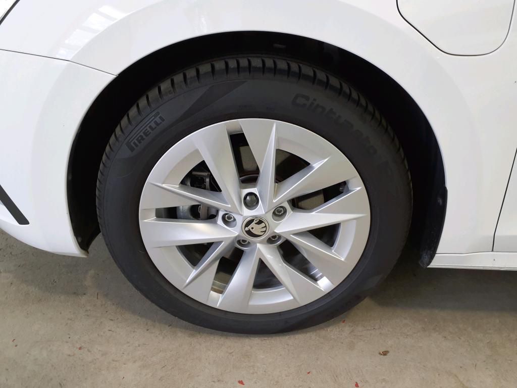 Skoda Octavia iV Combi Ambition 1.4 TSI 150kW PDC*Temp