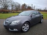 Opel Insignia 1.8 Selection, AHK, Bi-Xenon, Bluetooth - Opel Insignia: Selection