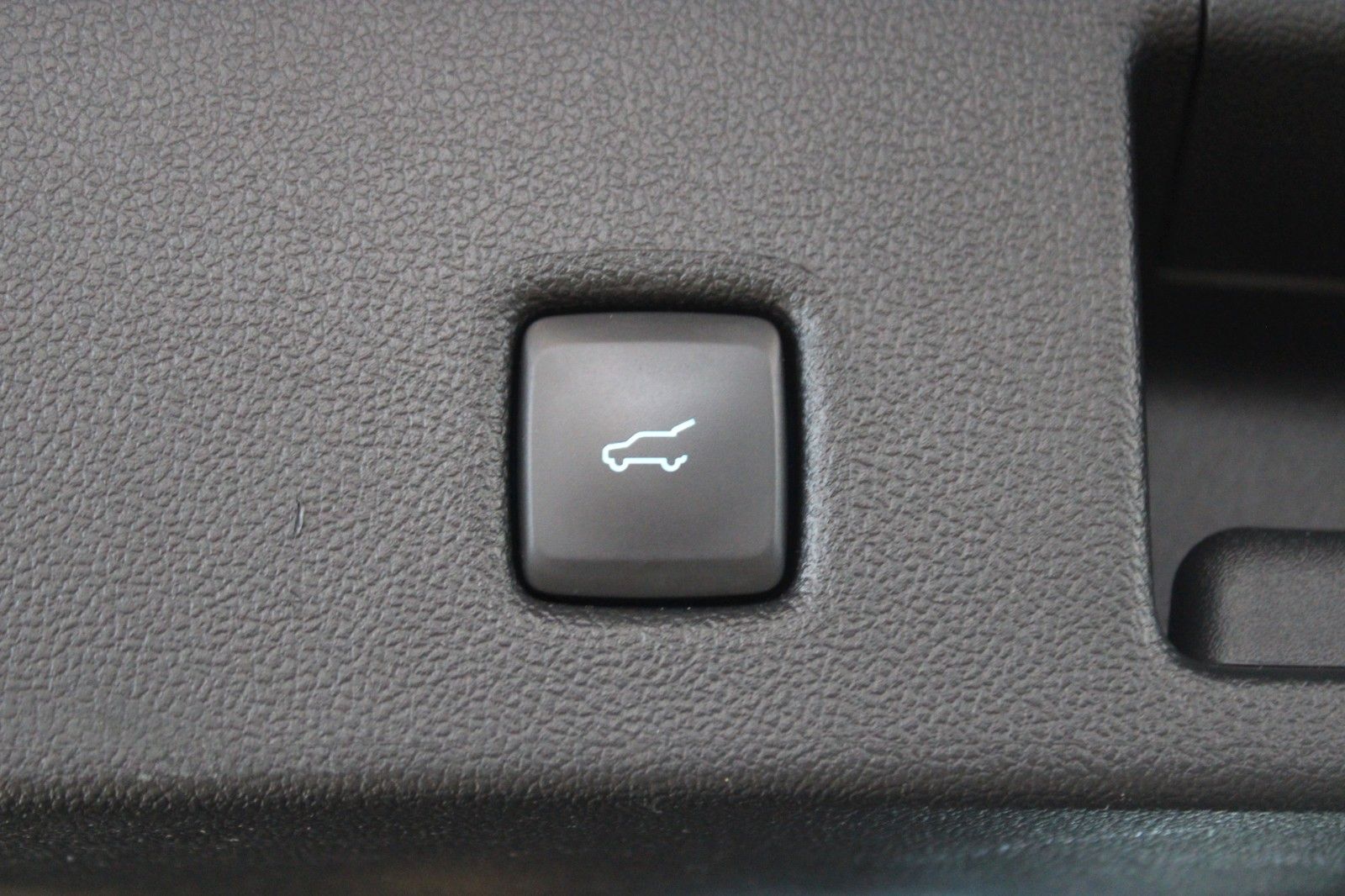 Fahrzeugabbildung Ford Kuga 2.5 PHEV ST-Line X LED B&O HUD ACC WinterP