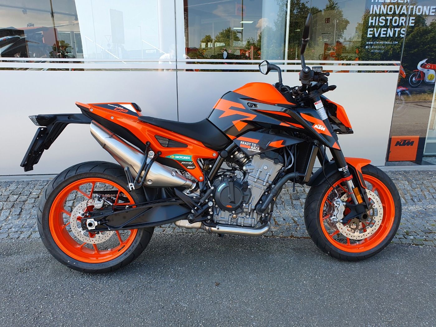 Fahrzeugabbildung KTM 890 Duke GP Modell 2023