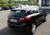 Ford Fiesta Trend 1,1  52KW/70PS - Ford Fiesta: Schwarz, Trend