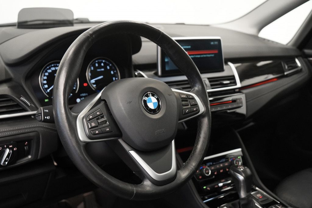 Bmw 225