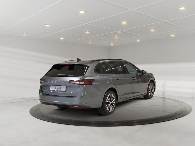 Superb Combi Selection110 kw TDI AHK NAVI MATRIX