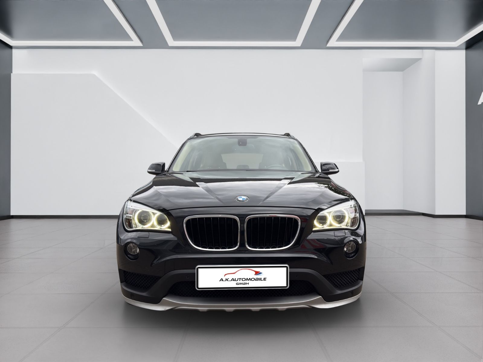 BMW BMW X1 xDrive 20d, Navi+PDC+Vollleder+AHK+LM+Bi-Xe