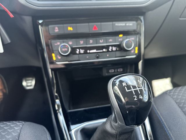 T-Cross 1.0 TSI United, AHK, Alu, RFK, App-Conne