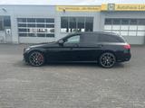 Mercedes-Benz C450/43 AMG T 4MATIC PERFORMANCE SITZE PANO HUD - Mercedes-Benz C 450 AMG: Panoramadach