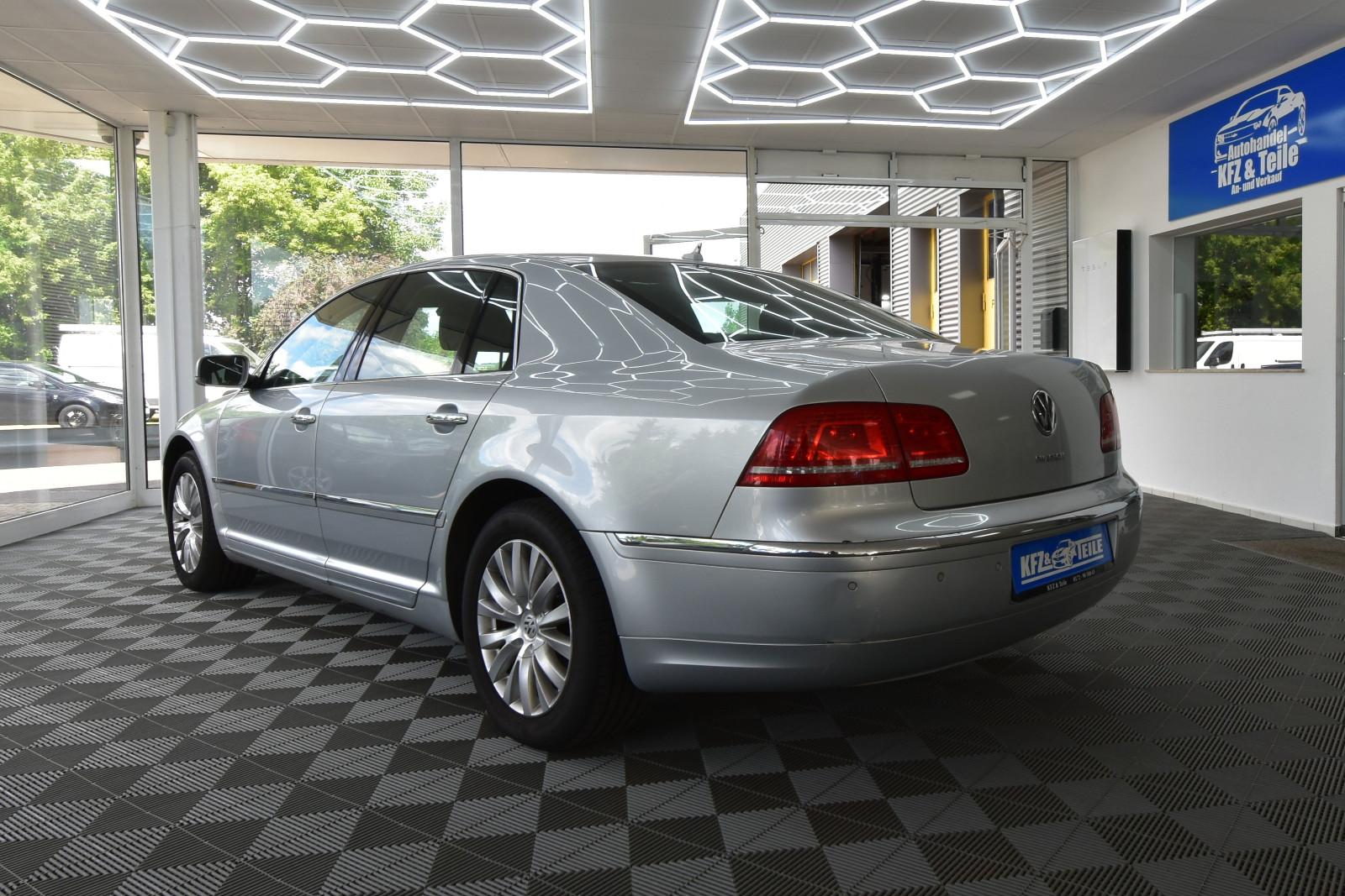 Volkswagen Phaeton V6 5.Sitzer 4Motion NAVI SHZ 4Zonenklima