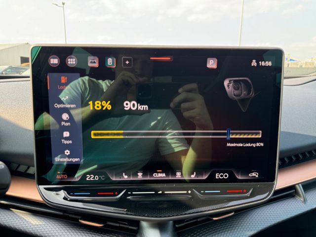 Tavascan 4Drive VZ Heat AHK Pump Adrenalin Head-