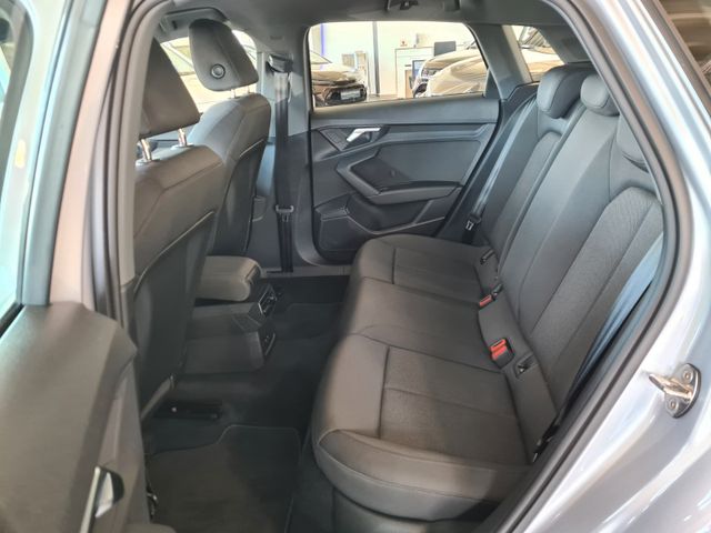 AUDI A3 Sportback 40 TFSI e basis