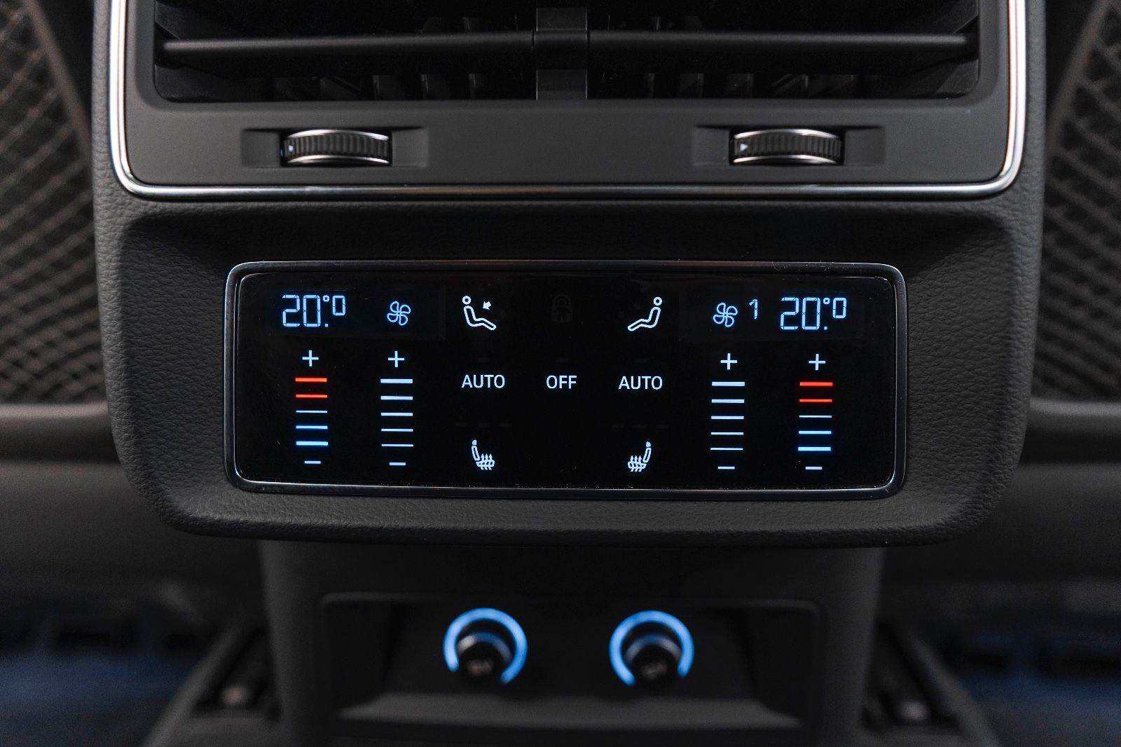 Fahrzeugabbildung Audi SQ7 4.0 TDI quattro HUD LED BOSE 3D MASSAGE LUFT