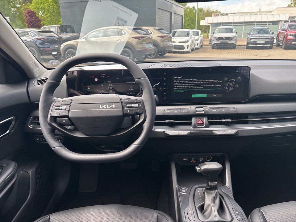 KIA K4 SW 1.6T 150 DCT VIS KOM+PRIVACY KIA K4 SW 1.6T 150 DCT VIS KOM+PRIVACY