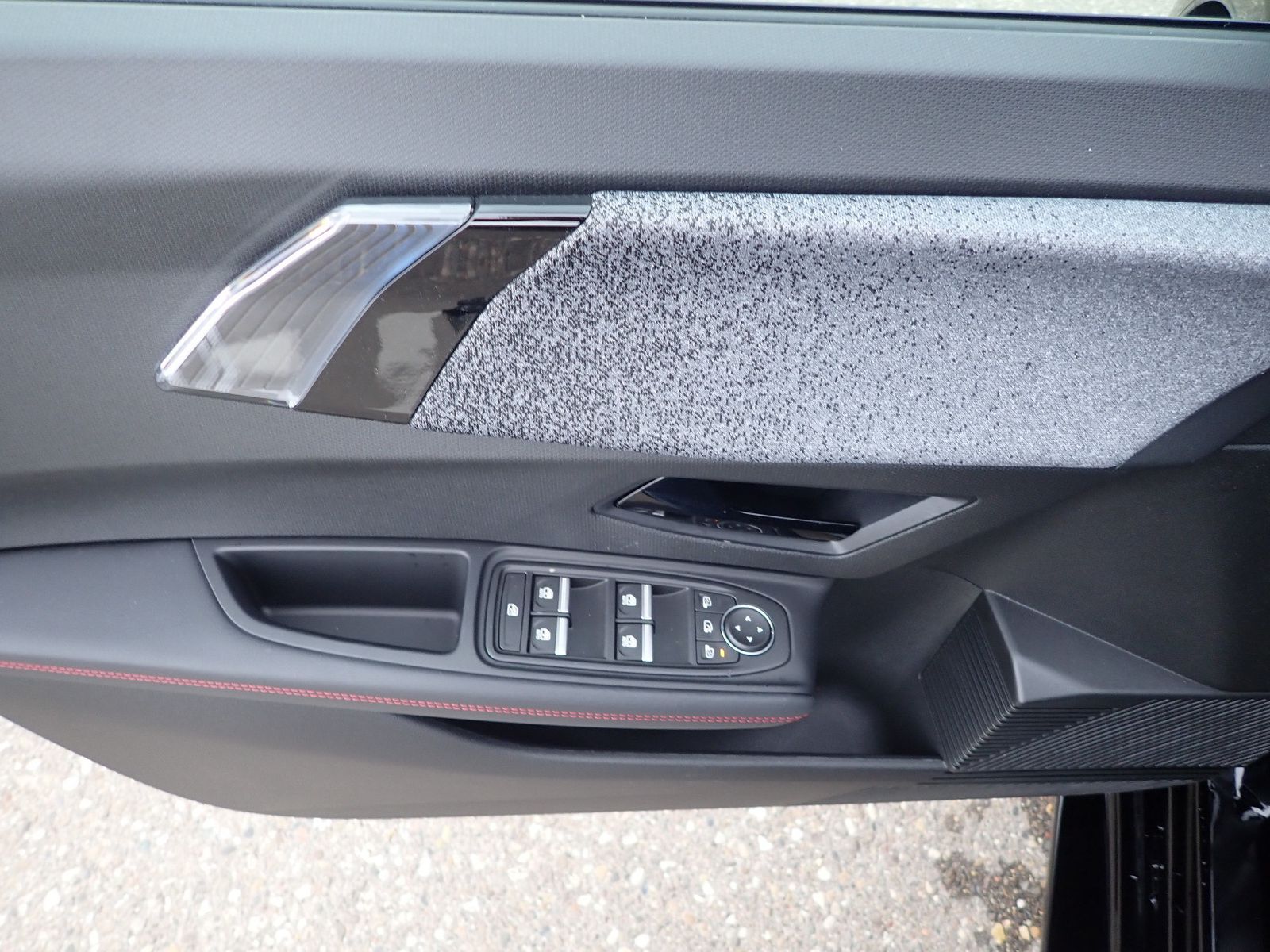 Fahrzeugabbildung Renault Clio Techno TCe 115