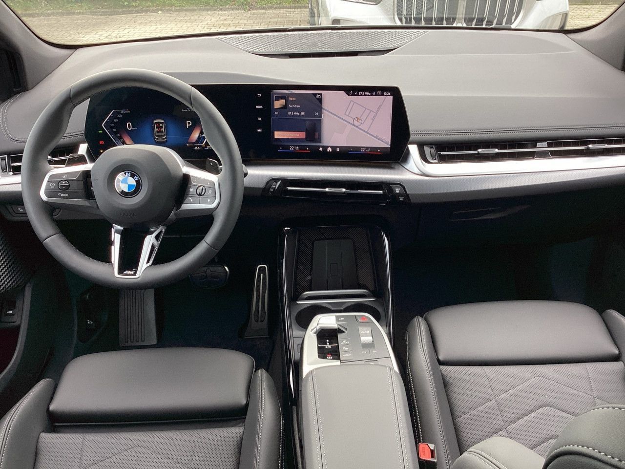 BMW 218 Active Tourer - Bild 15