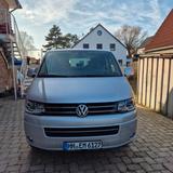 Volkswagen T5 Multivan - silberne Volkswagen T5 Multivan