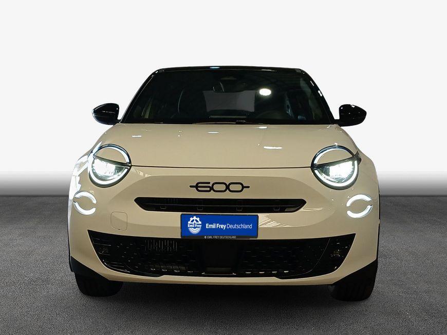 Fiat 600 1.2 Turbo Street 74 kW, 5-türig