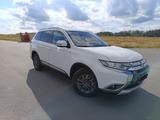 Mitsubishi Outlander 2.0 MIVEC Diamant Edition ClearTec... - Mitsubishi Outlander von privat