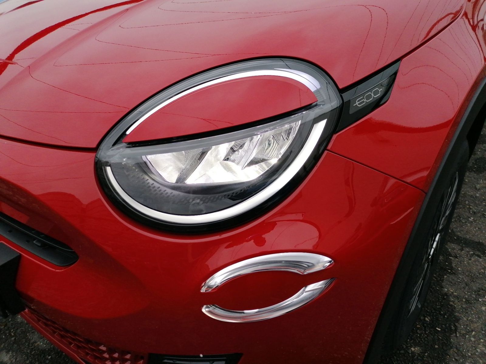 Fiat 600 e PDC LED KlimaA SpurH AUT imagem 3