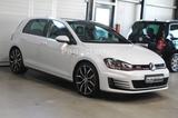 Volkswagen Golf VII GTI Perfor.*NAVI*LEDER*PANO*ACC*CAM*XEN - Volkswagen Golf in Mönchengladbach