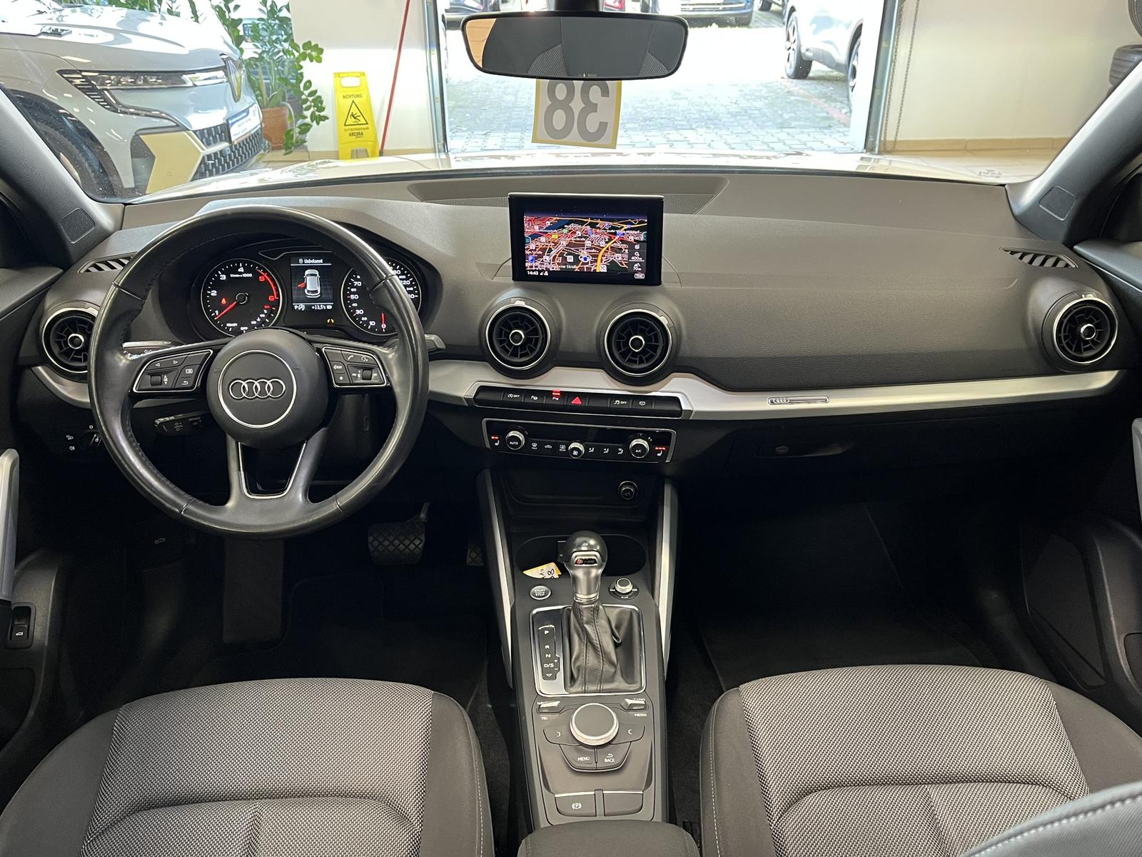 Audi Q2 30 TDI Sport*R-Cam*Pano*SHZ*LED*PDC*Navi*ACC*, миниатюра 13