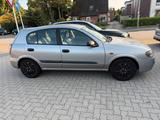 Nissan Almera - Nissan Almera Tino