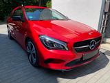 Mercedes-Benz CLA 180 Urban Shooting-Brake - rote Mercedes-Benz CLA 180 Shooting Brake