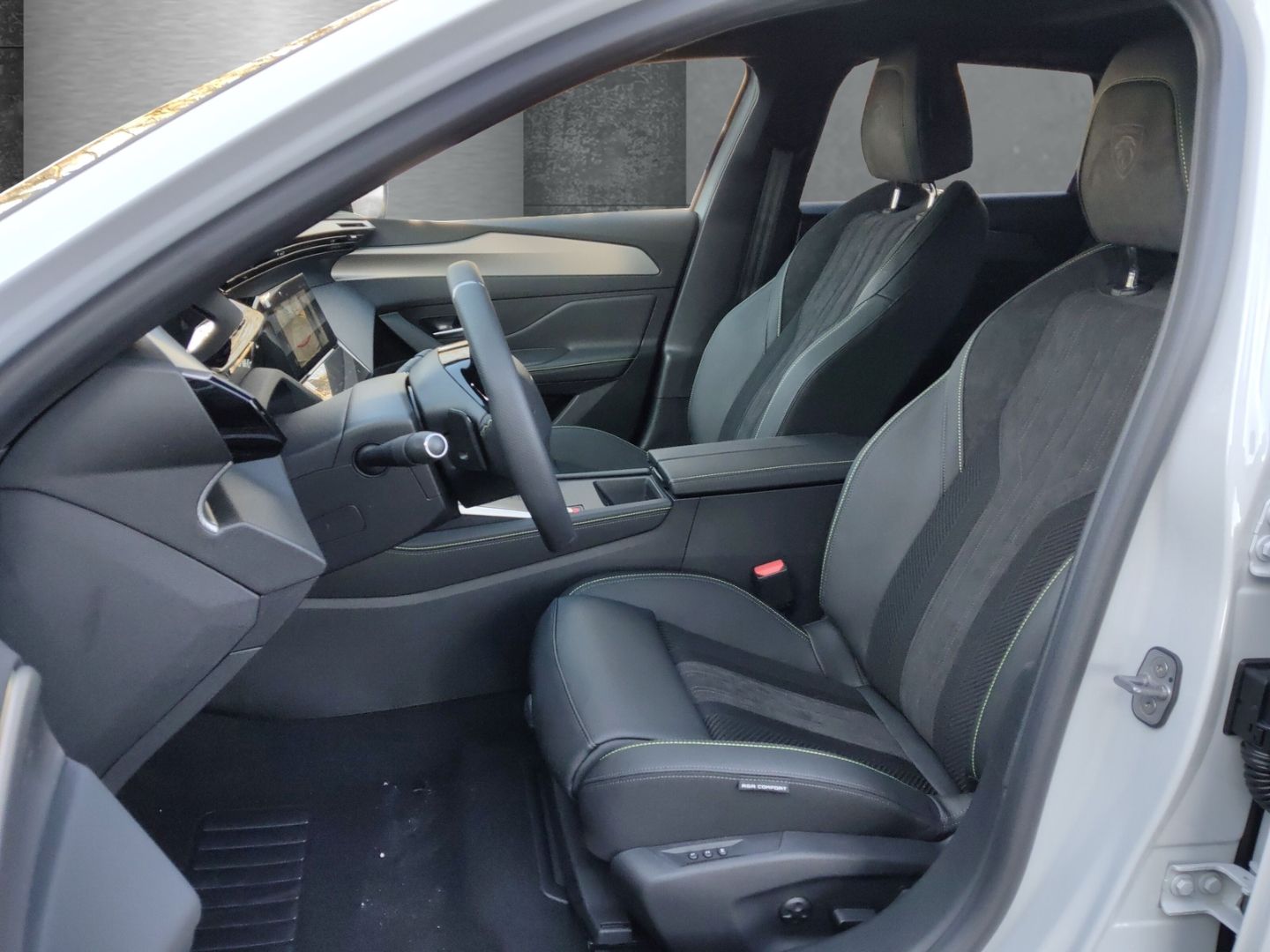 Peugeot 308 - Bild 8