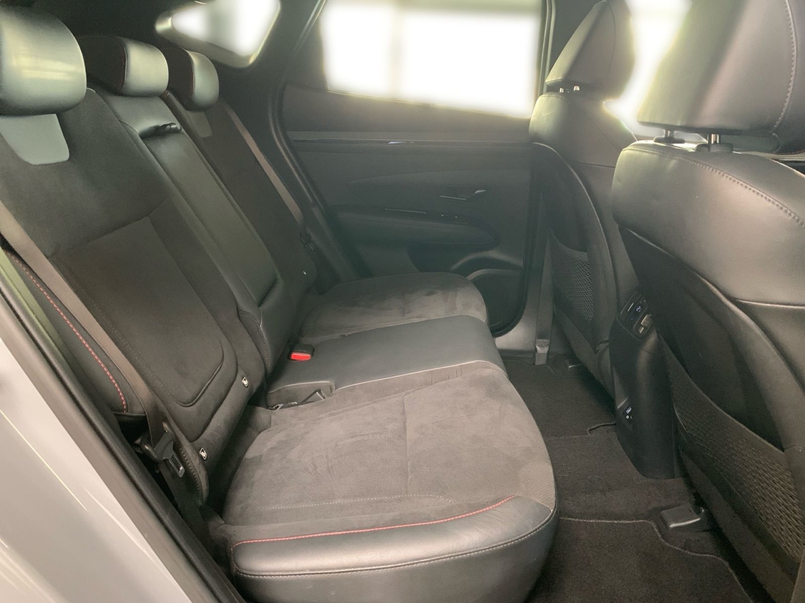 Fahrzeugabbildung Hyundai TUCSON 1.6 T-GDI N Line Plug-In Hybrid 4WD