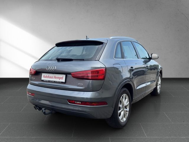 Audi Q3 2.0 TDI quattro s tronic design *LED*NAVI*SHZ