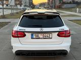 Mercedes-Benz C 63 AMG C 63 T AMG S AMG S - Mercedes-Benz C 63 AMG: Weiß