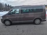 Volkswagen T5 Multivan 2.0  TDI Team 4-Motion - Volkswagen T5 Multivan: Team