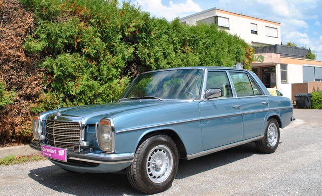 Mercedes-Benz 240 D 3.0 AUTOMATIK-KLIMA-El.FENSTER-EINZIGARTIG