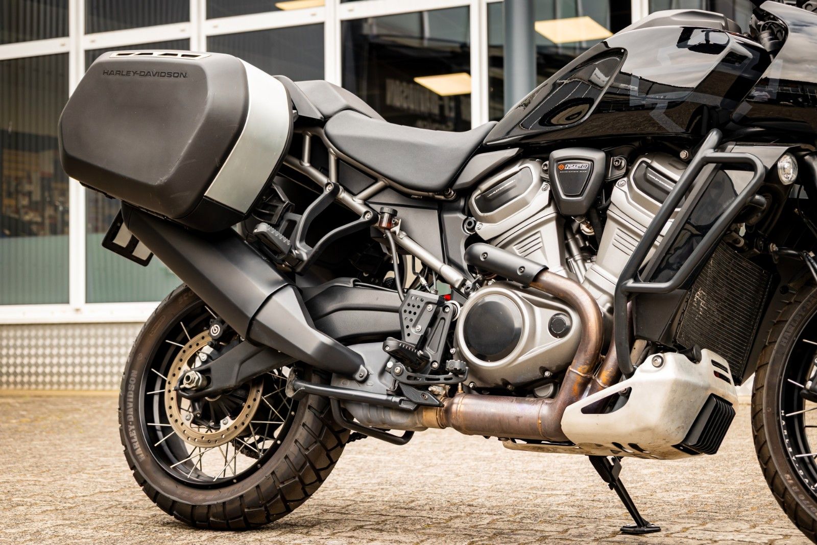 Fahrzeugabbildung Harley-Davidson RA1250S Pan America Special - ARH - Speichen