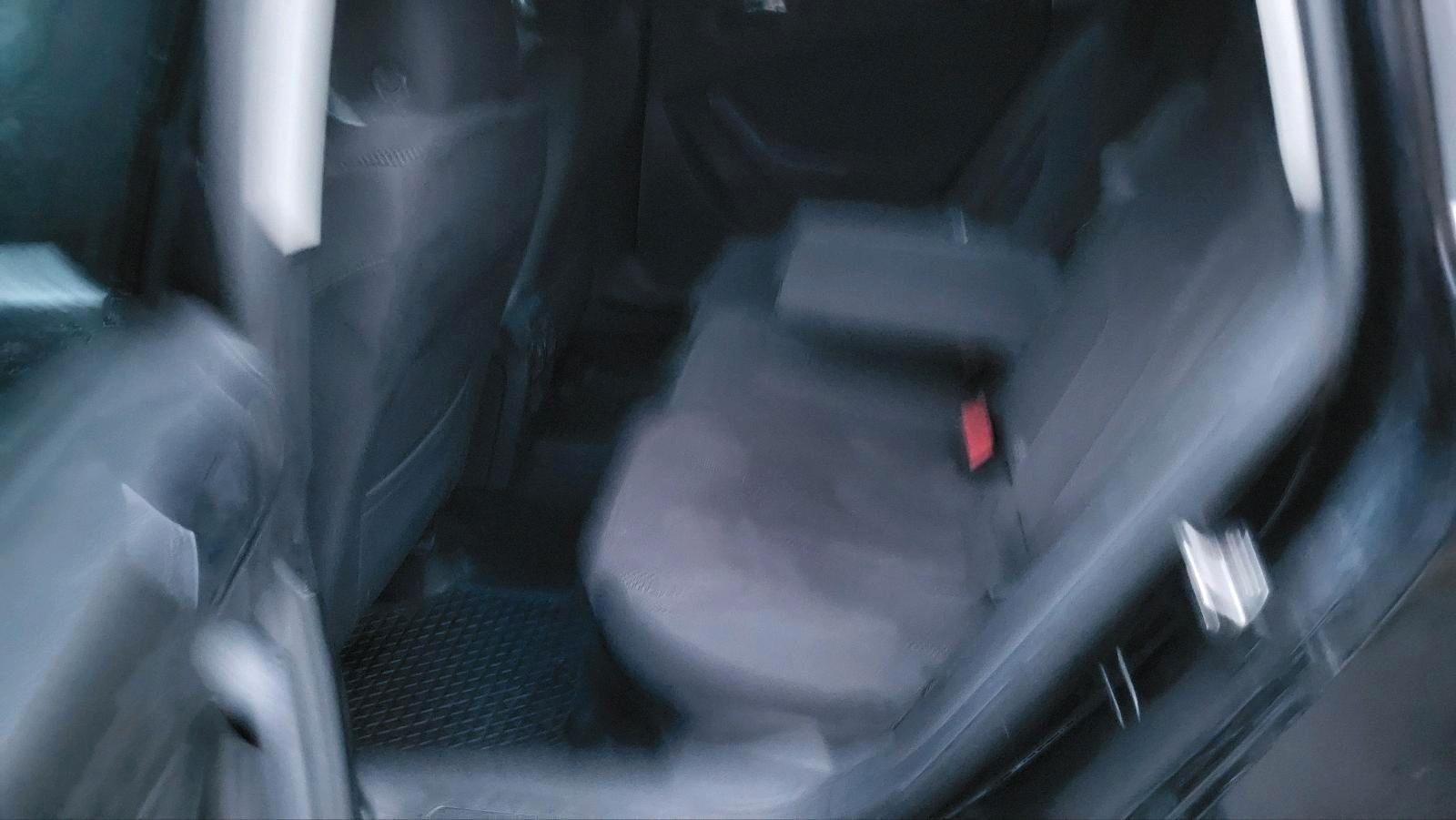 Volkswagen Passat 2005 — photo 12