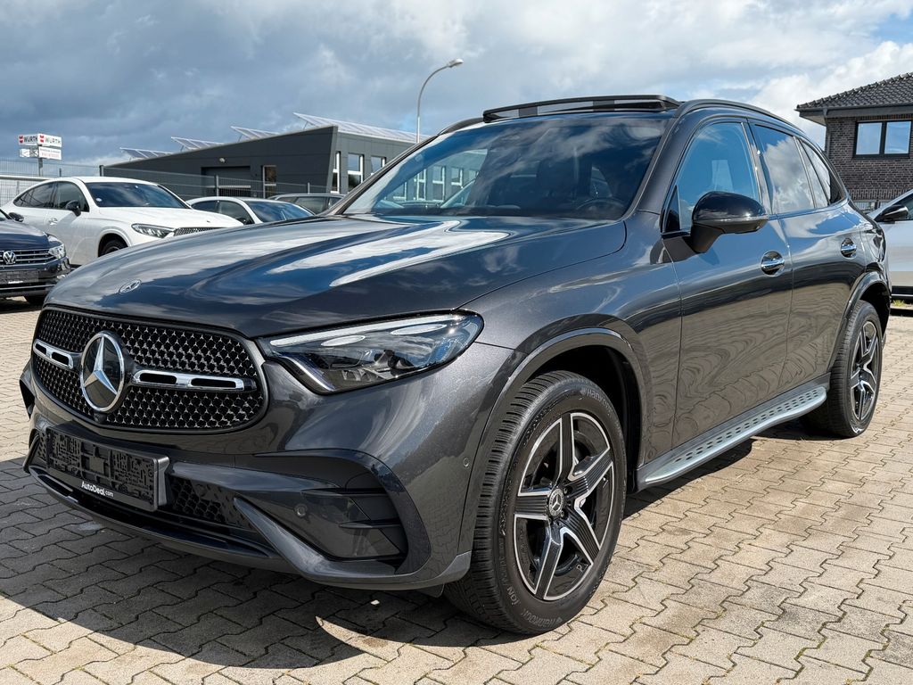 Image of Mercedes-Benz GLC 300