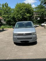 Volkswagen Camper Ausbau mit VanEssa Heck Küche und Bett - VW T5 von privat