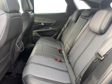 Peugeot 3008 1.6 225 A llure Pack Kam.+KeyLess+LED+Navi