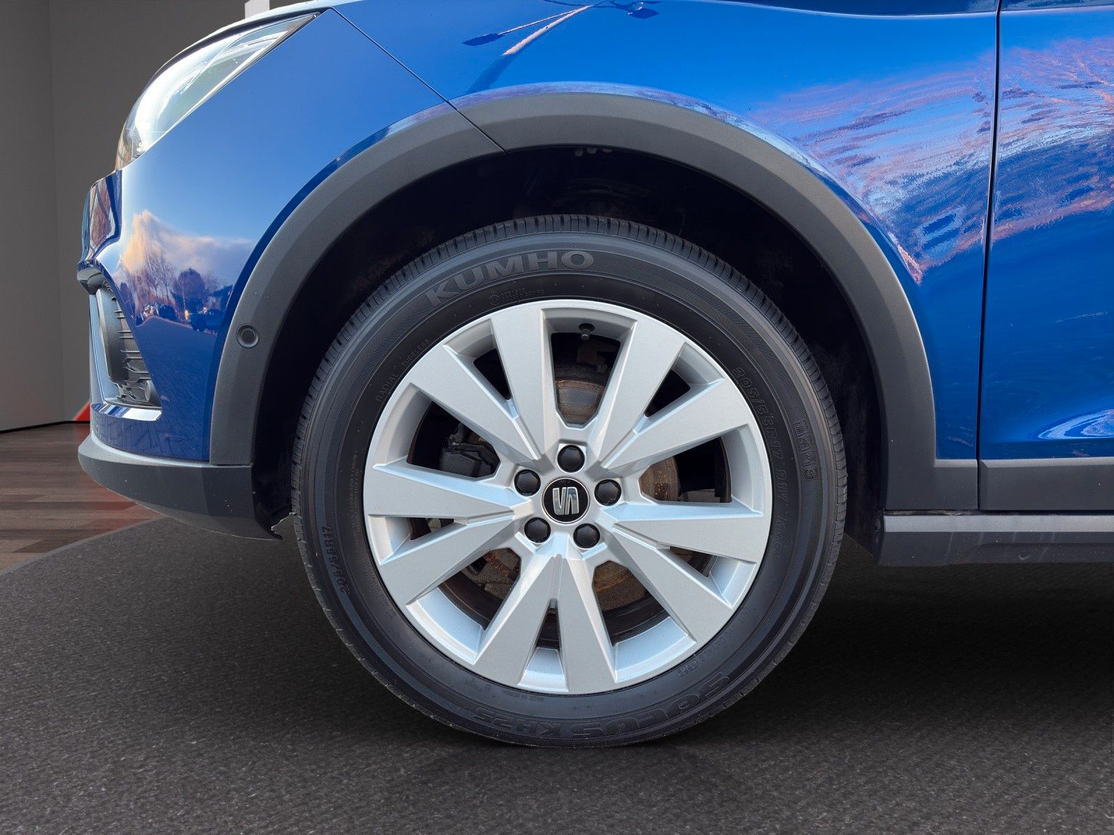 Fahrzeugabbildung SEAT Arona Style 1.0 TSi  LED/SHZ/NAVI/TOT/PDC