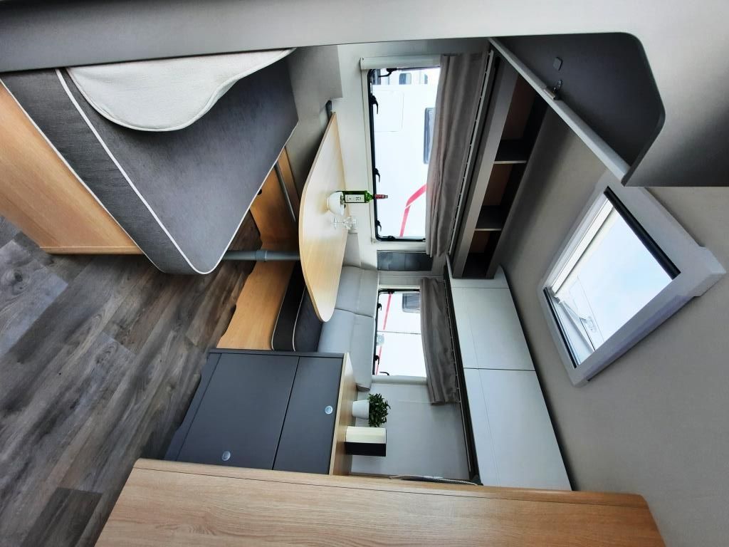 Fahrzeug Übersicht 11 Fahrzeugabbildung LMC Videro 450 D Knaller!!! 10.331,- € Sparen!