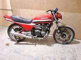 Kawasaki GPZ 550 angefangener Umbau Streetfighter - KAWASAKI 1985