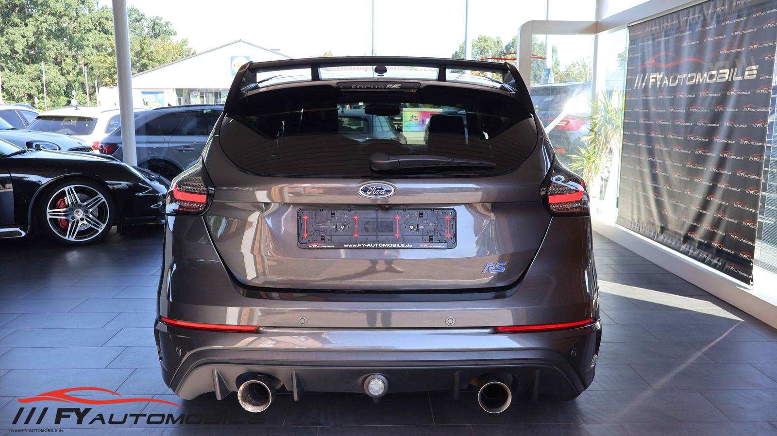 FORD FOCUS RS CAMÉRA* ÉCHAPPEMENT SPORT* GARANTIE*  | 349 ch | 4X4 | BVM |GARANTIE