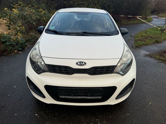 Kia Rio Attract/ Klimaautomatik/ TÜV 05-2026