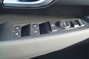Hyundai i30 1.5T-GDI Hybrid48V DCT.NAVI-KAMERA-SHZG-PDC-
