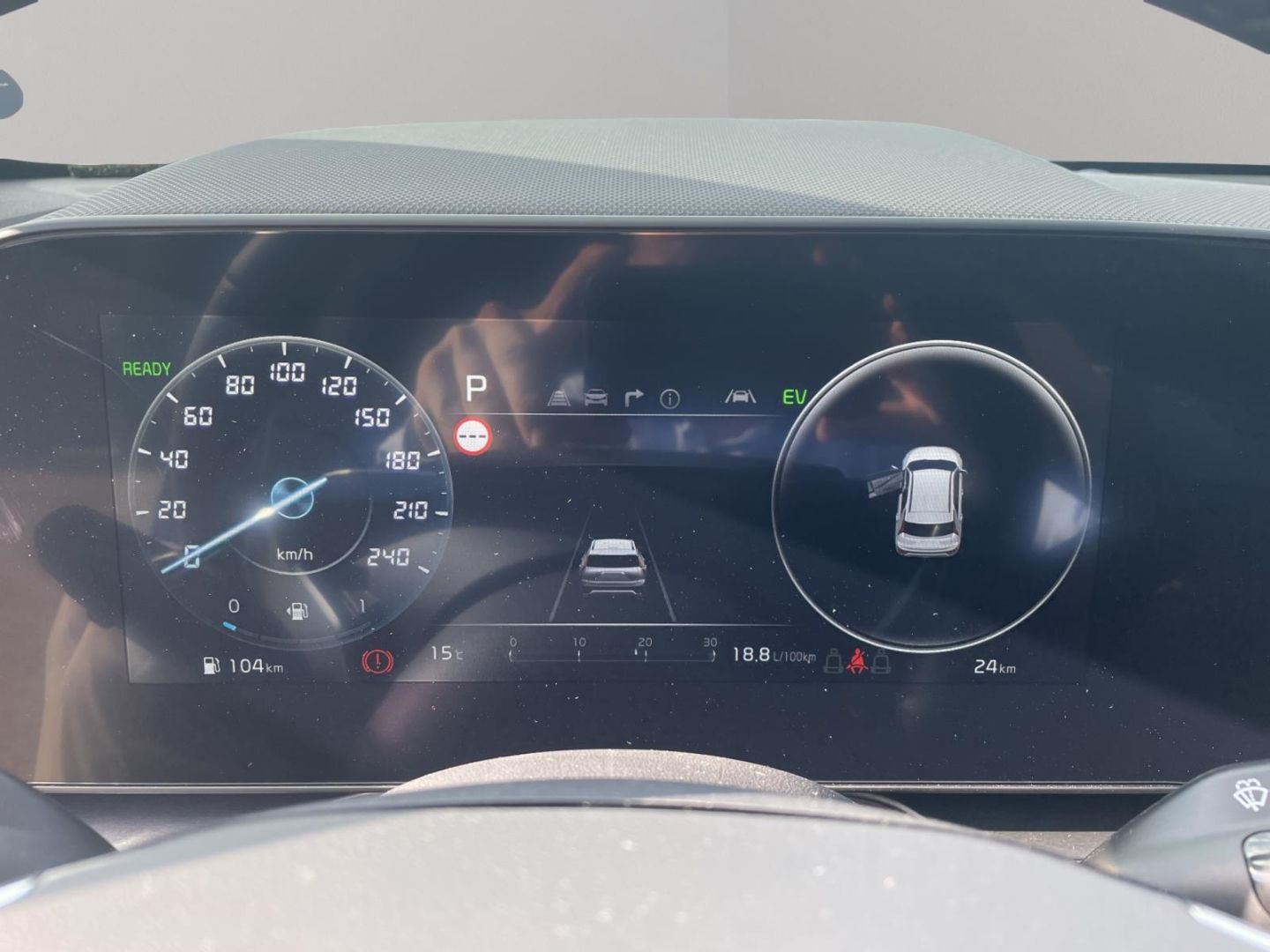 Fahrzeugabbildung Kia Niro Hybrid Spirit Sitzkühlung SpurhalteASS DAB
