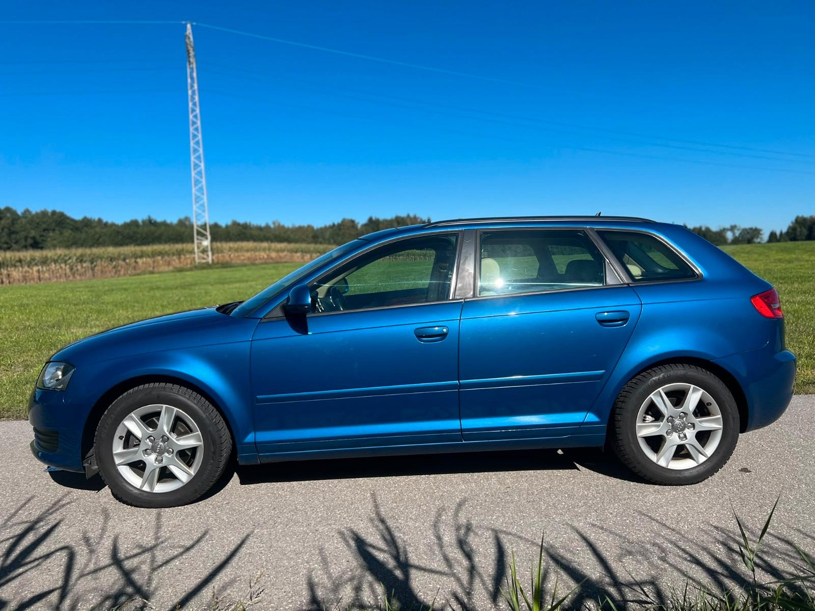 Audi A3 2009 — photo 7