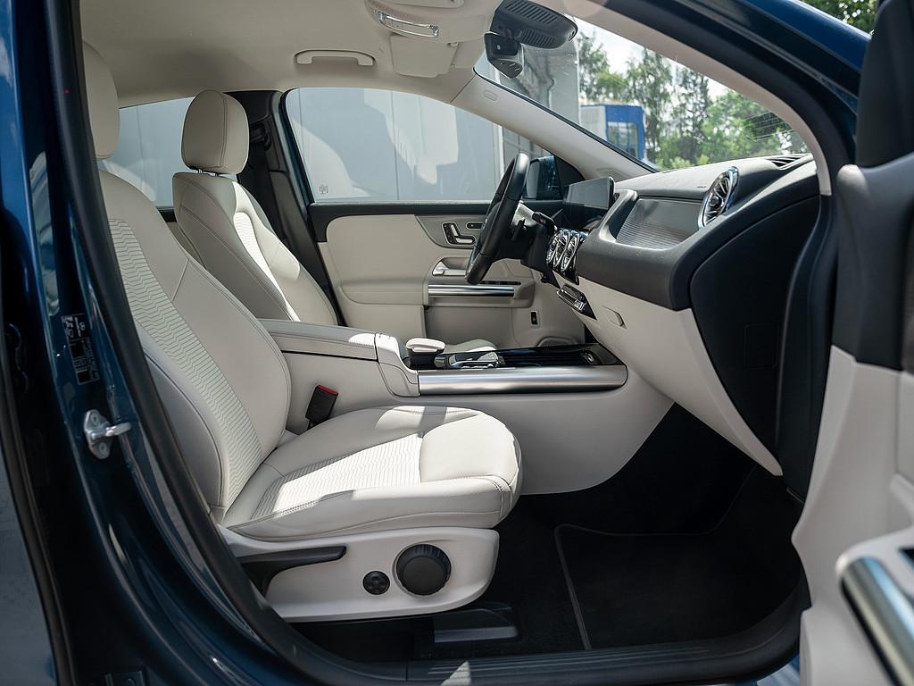 Mercedes-Benz EQA 250 LED NAVI KAMERA PTS SHZ MEMORY KEYLESS