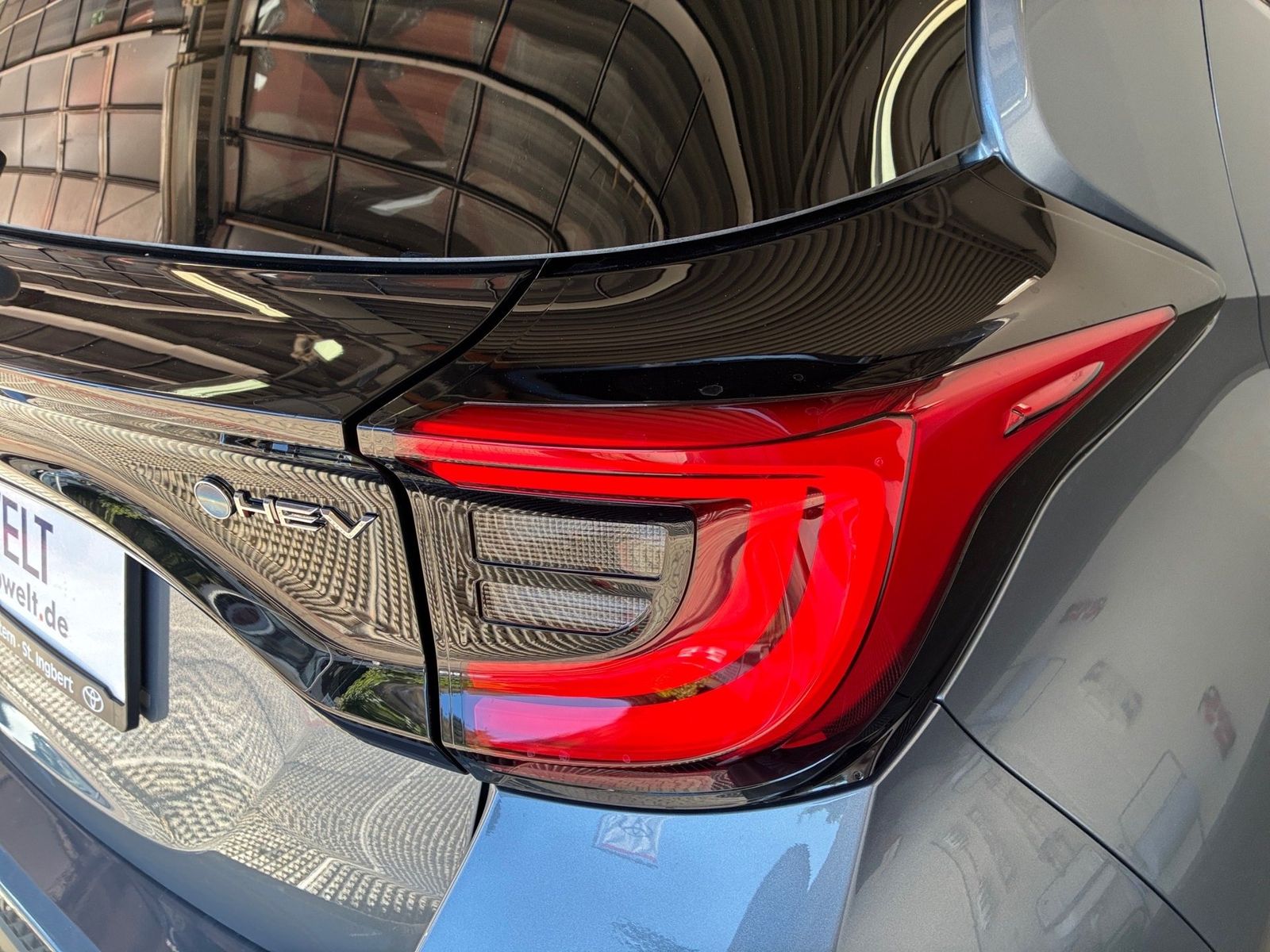 Fahrzeugabbildung Toyota Yaris 1.5 Hybrid Teamplayer Kamera,LED,ACC,PDC