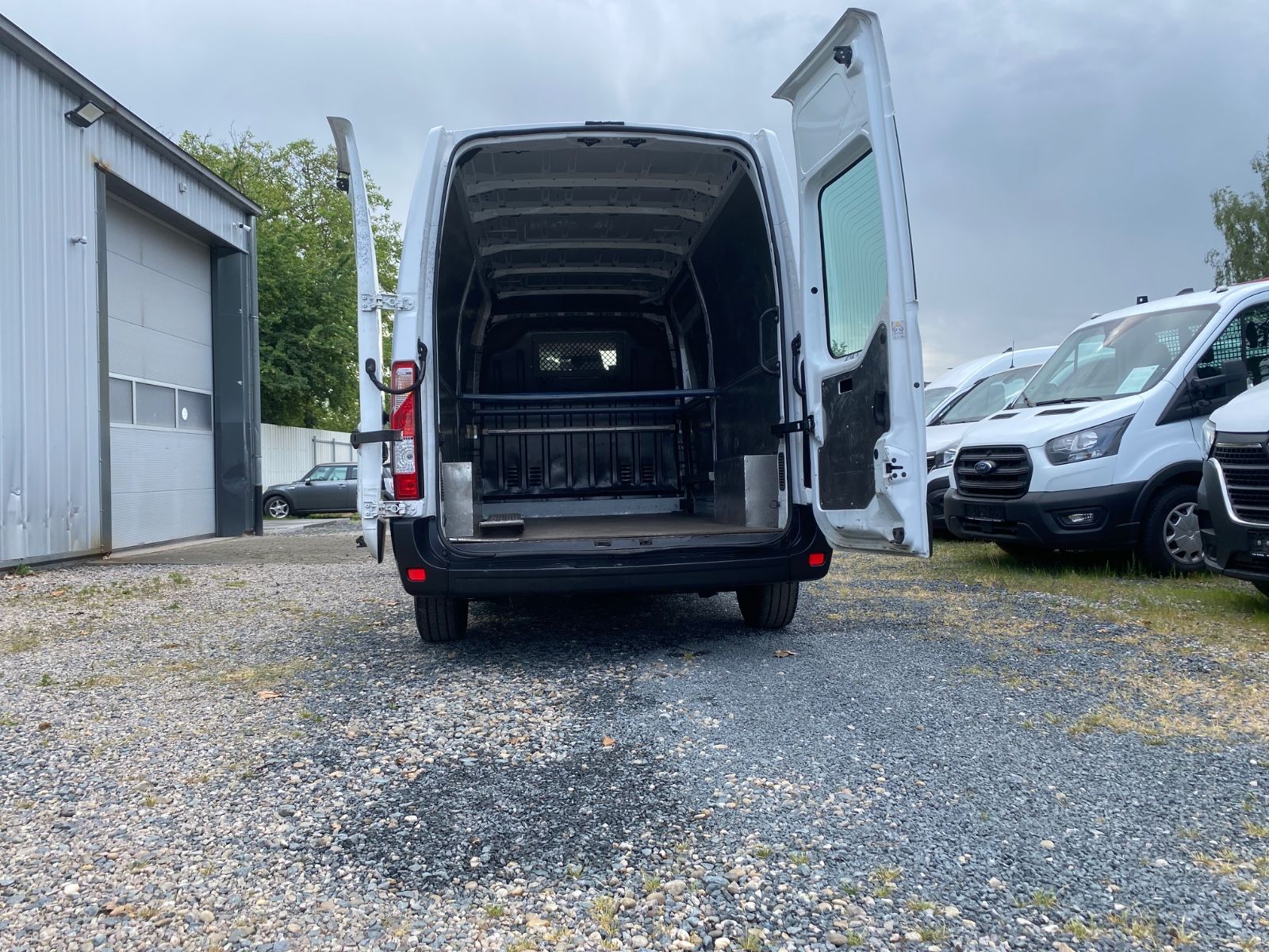 Fahrzeugabbildung Renault Master III Kasten L3H2 ,3,5t,1Hd,kamera,Garantie